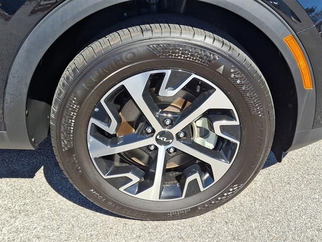 used 2025 Kia Sportage car, priced at $28,497