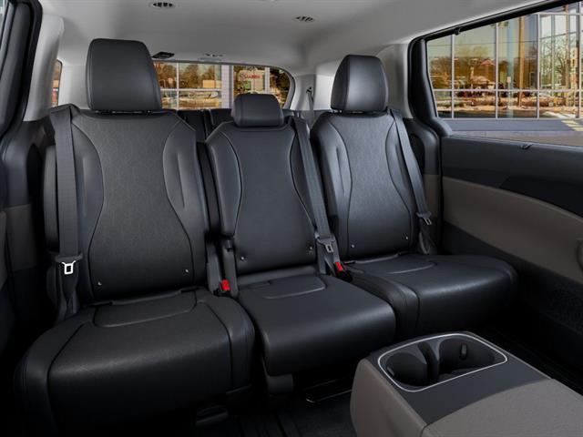 new 2025 Kia Carnival car, priced at $42,027