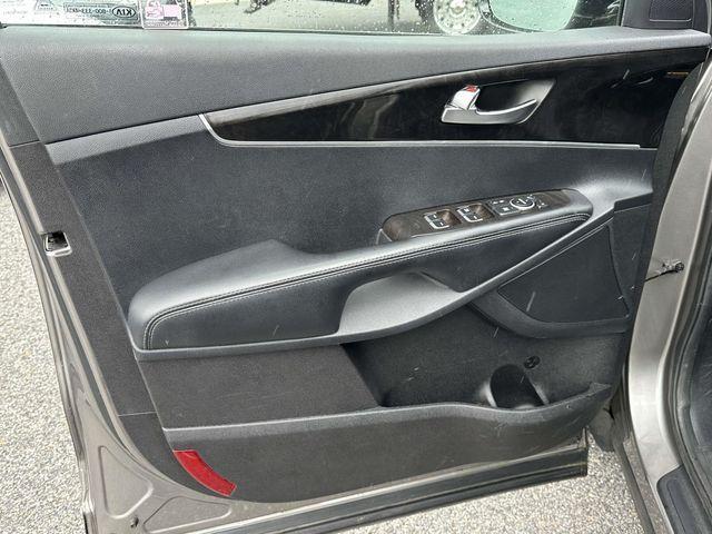 used 2016 Kia Sorento car, priced at $7,995