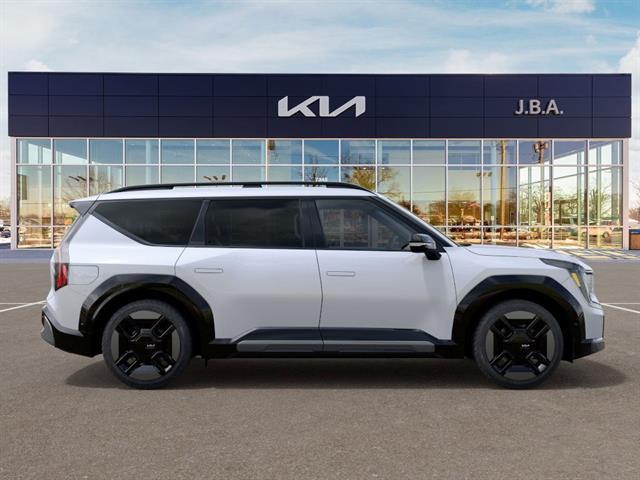 new 2025 Kia EV9 car, priced at $66,015