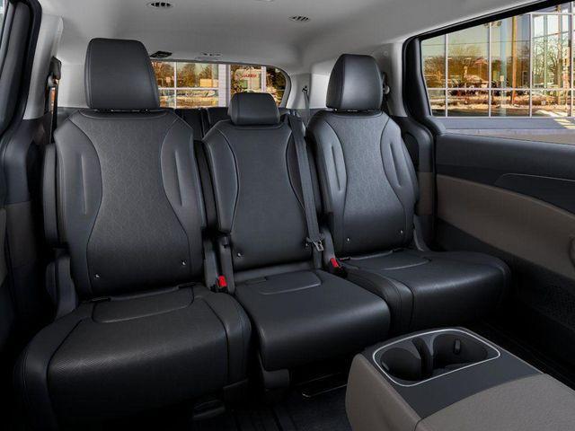 new 2026 Kia Carnival car, priced at $39,514