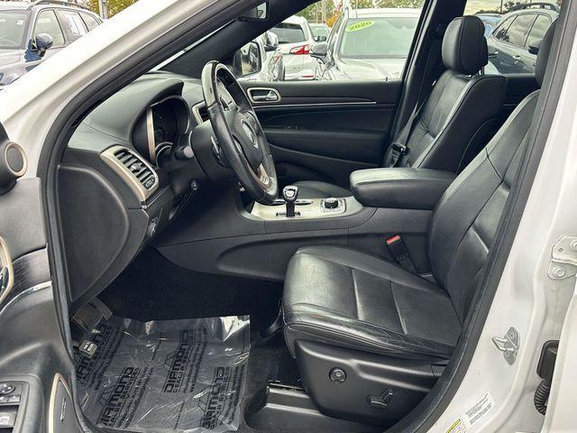 used 2015 Jeep Grand Cherokee car, priced at $16,997