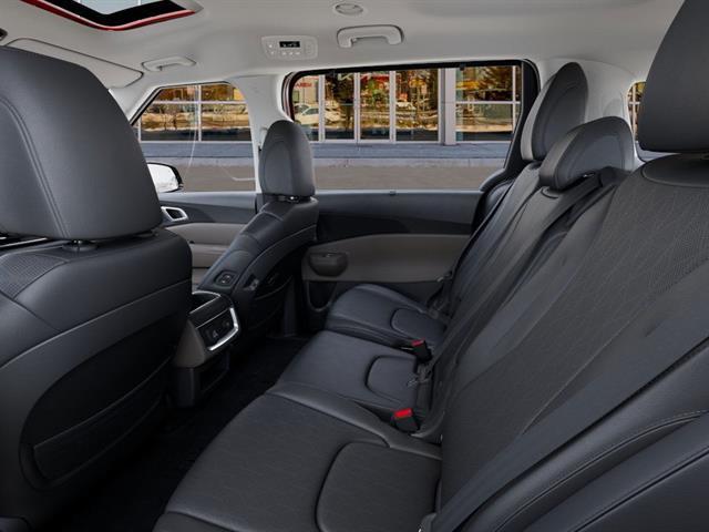 new 2025 Kia Carnival Hybrid car, priced at $48,821