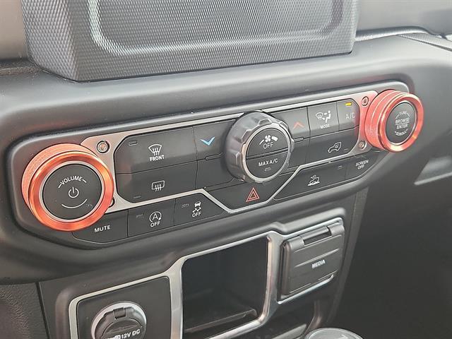 used 2022 Jeep Wrangler Unlimited car, priced at $33,497