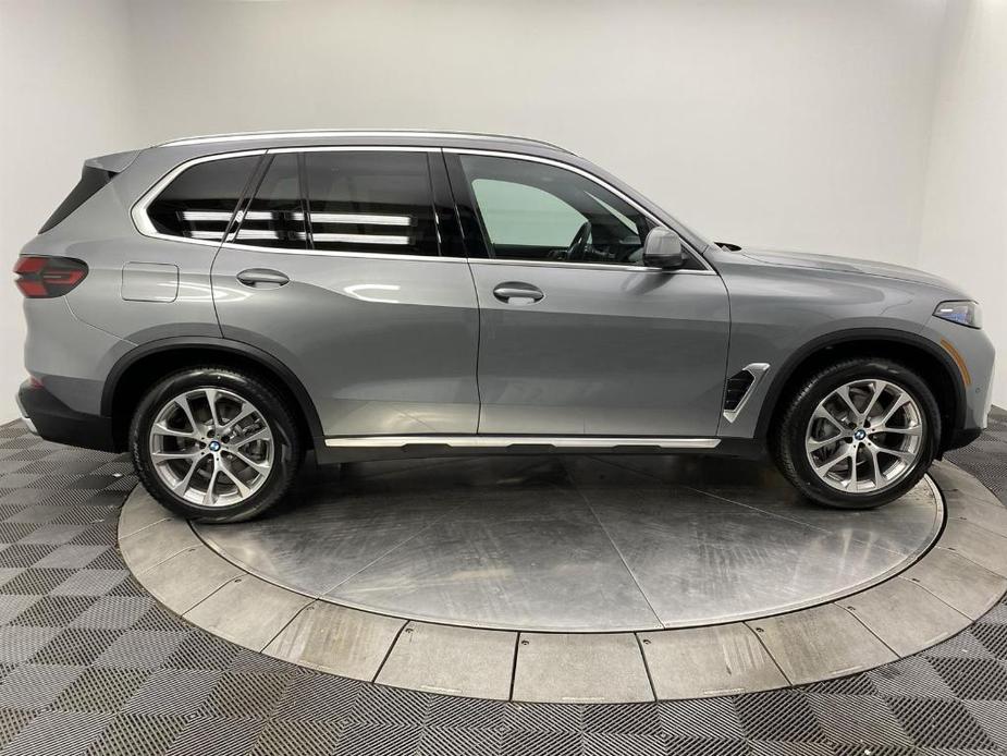 new 2024 BMW X5 car, priced at $75,305