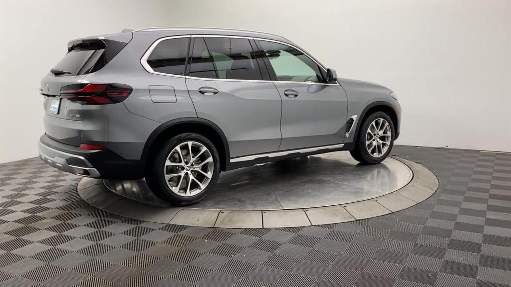 new 2024 BMW X5 car, priced at $75,305