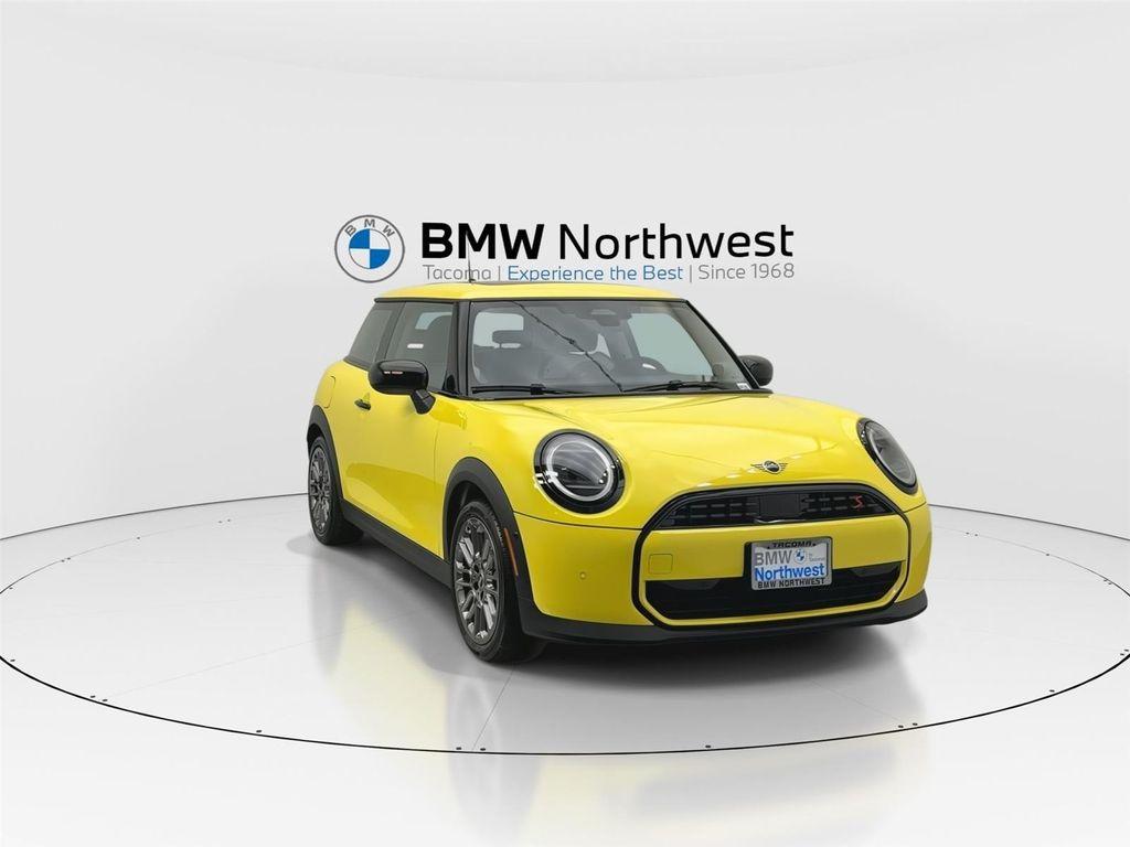 used 2025 MINI Hardtop car, priced at $28,797