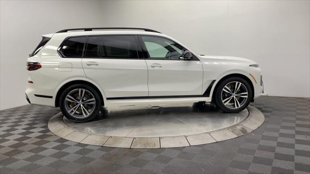 new 2025 BMW X7 car, priced at $119,920