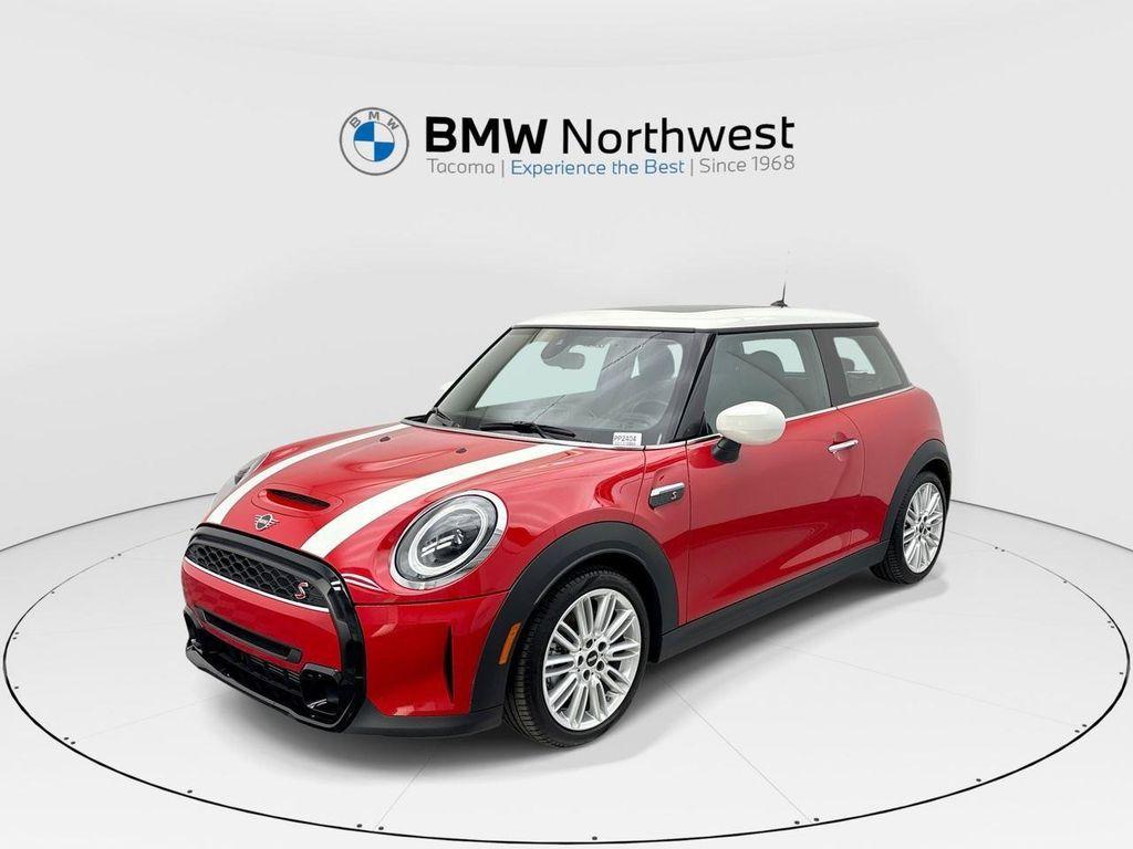 used 2022 MINI Hardtop car, priced at $22,997