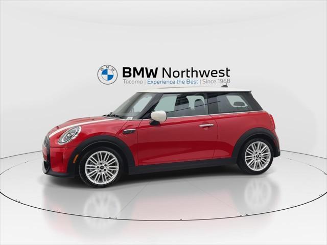 used 2022 MINI Hardtop car, priced at $26,497