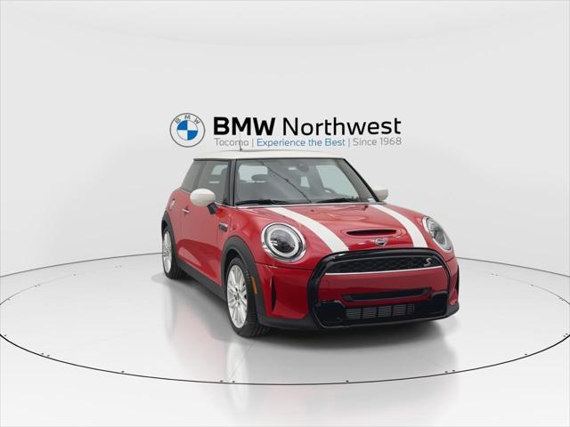 used 2022 MINI Hardtop car, priced at $26,497