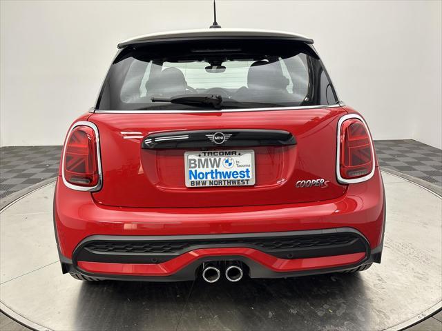 used 2022 MINI Hardtop car, priced at $26,497