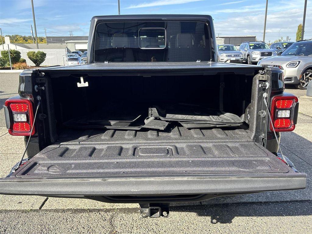 used 2021 Jeep Gladiator car, priced at $36,297