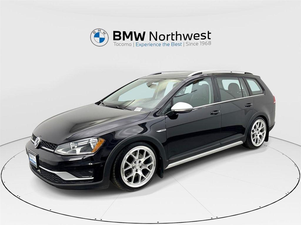 used 2017 Volkswagen Golf Alltrack car, priced at $14,997
