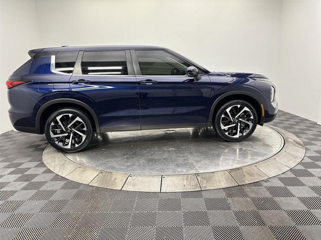 used 2022 Mitsubishi Outlander car, priced at $21,797