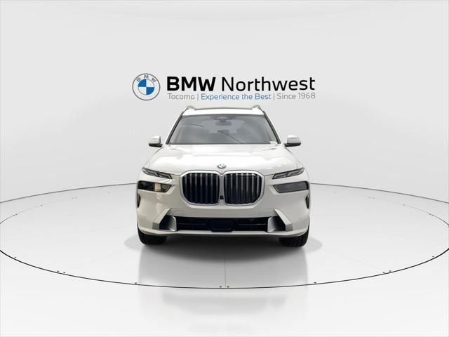 new 2025 BMW X7 car, priced at $88,470