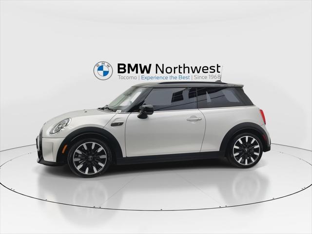 used 2022 MINI Hardtop car, priced at $26,597