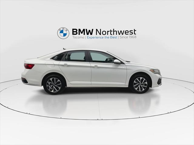 used 2024 Volkswagen Jetta car, priced at $22,997