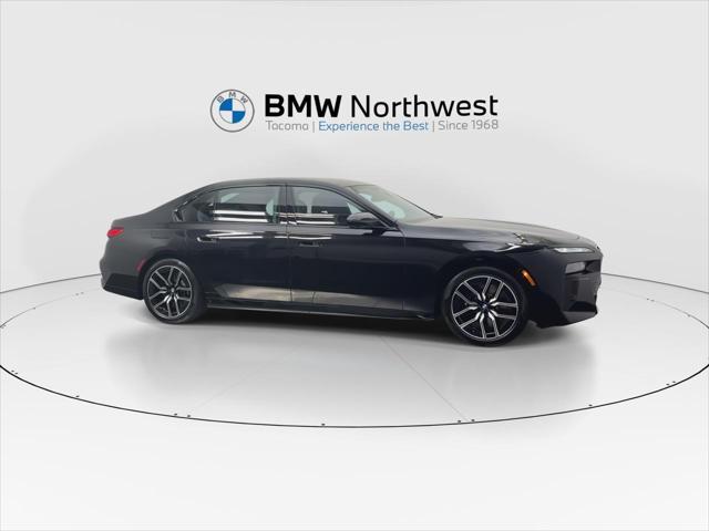 new 2025 BMW 760 car, priced at $131,175