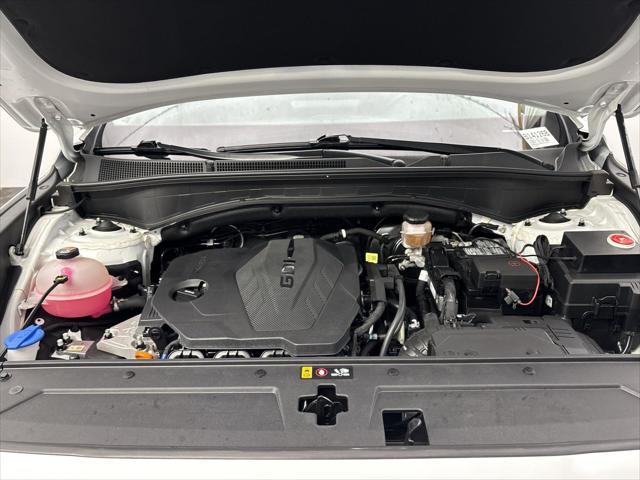 used 2022 Hyundai Santa Fe car, priced at $26,997