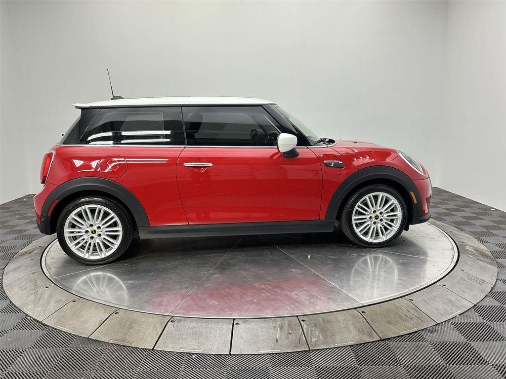 used 2024 MINI Hardtop car, priced at $26,497