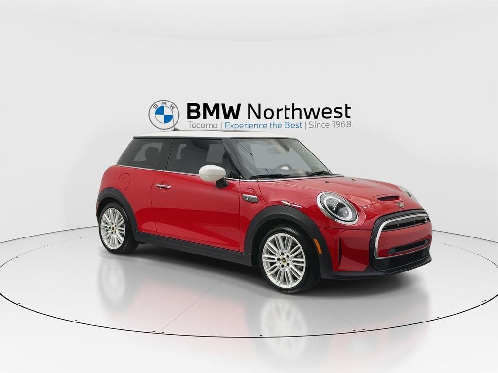 used 2024 MINI Hardtop car, priced at $26,497