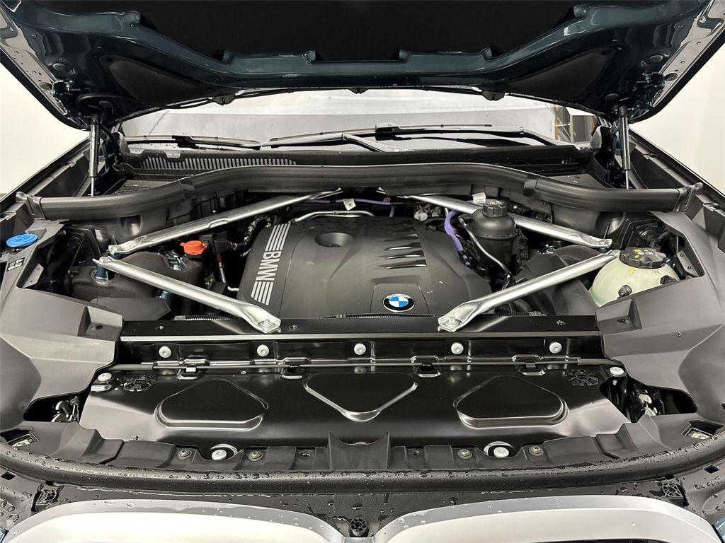 new 2026 BMW X7 car, priced at $95,975