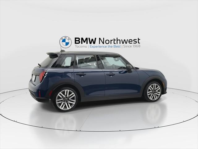 used 2025 MINI Hardtop car, priced at $32,497