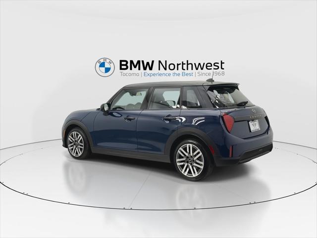 used 2025 MINI Hardtop car, priced at $32,497
