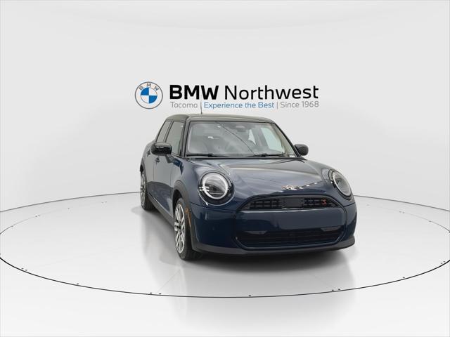 used 2025 MINI Hardtop car, priced at $32,497