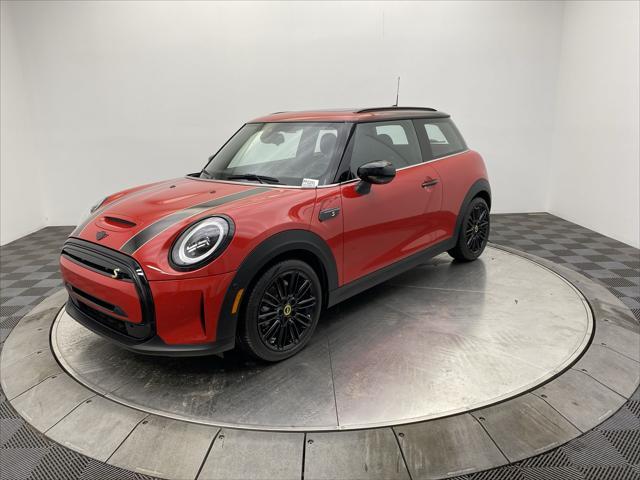 used 2023 MINI Hardtop car, priced at $28,497