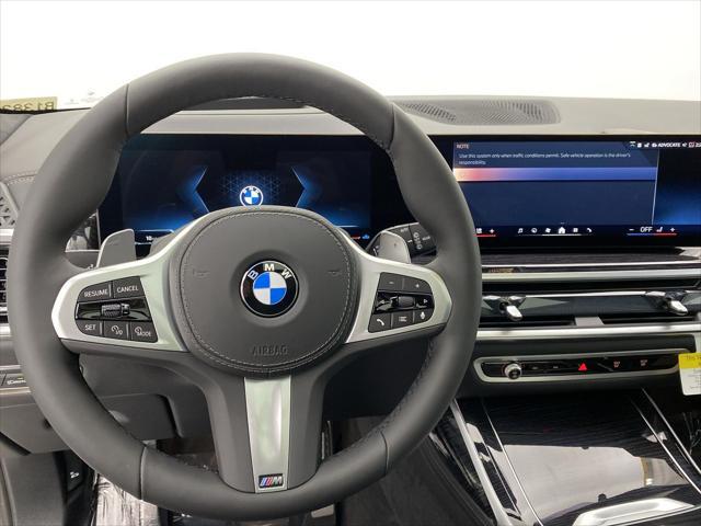 new 2025 BMW X7 car, priced at $95,205