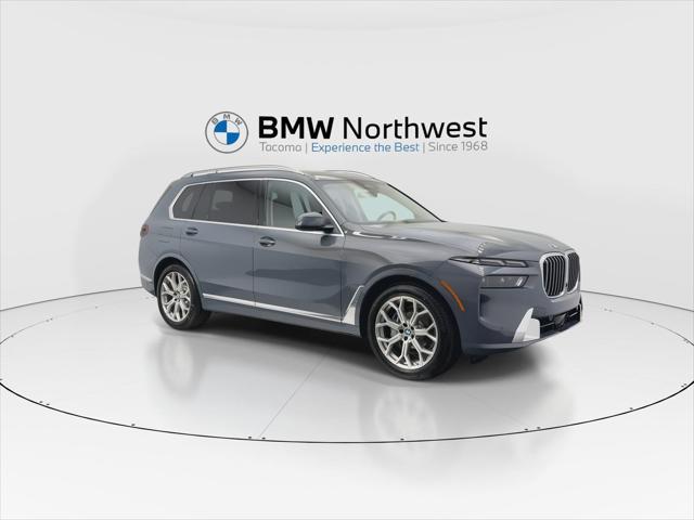 new 2025 BMW X7 car, priced at $89,070