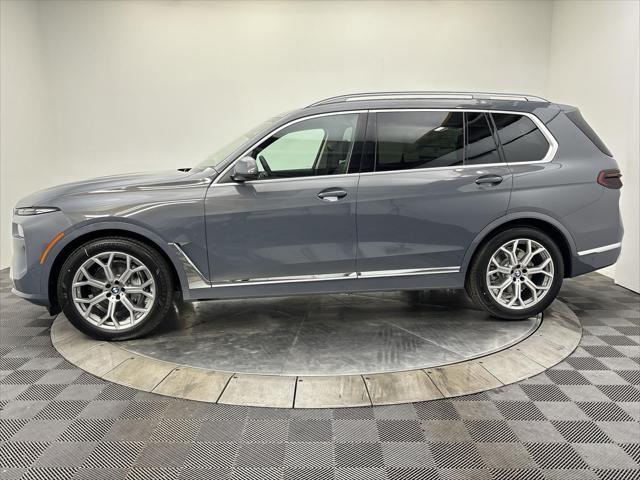 new 2025 BMW X7 car, priced at $89,070