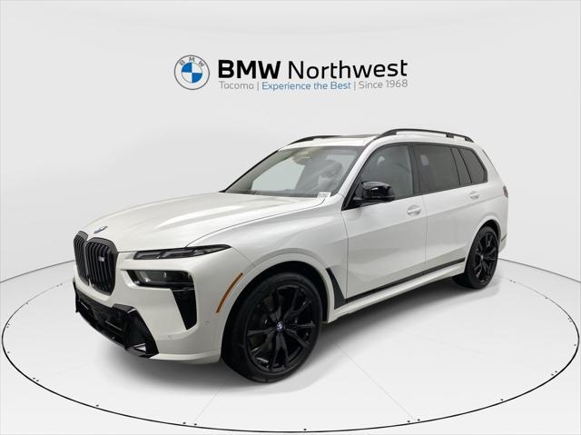 new 2025 BMW X7 car, priced at $121,055