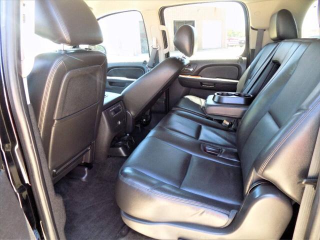 used 2013 Chevrolet Suburban car, priced at $10,900