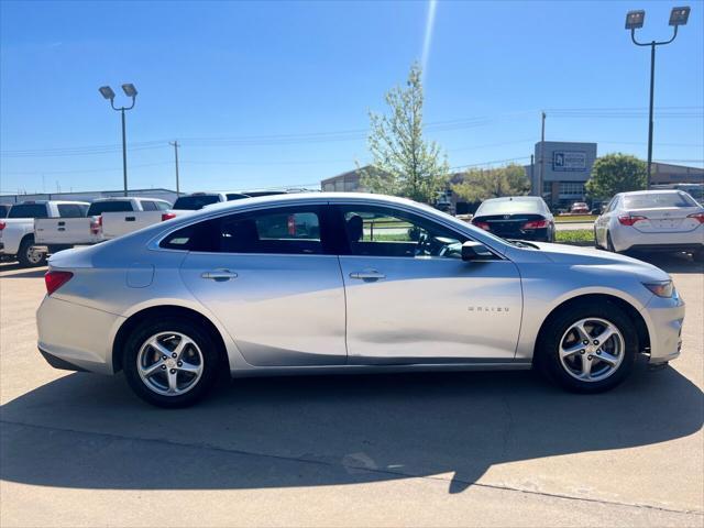 used 2018 Chevrolet Malibu car, priced at $9,850