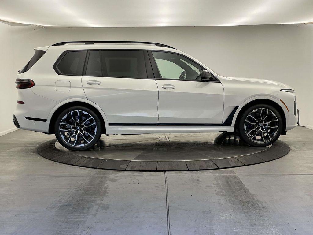 new 2026 BMW X7 car, priced at $123,925