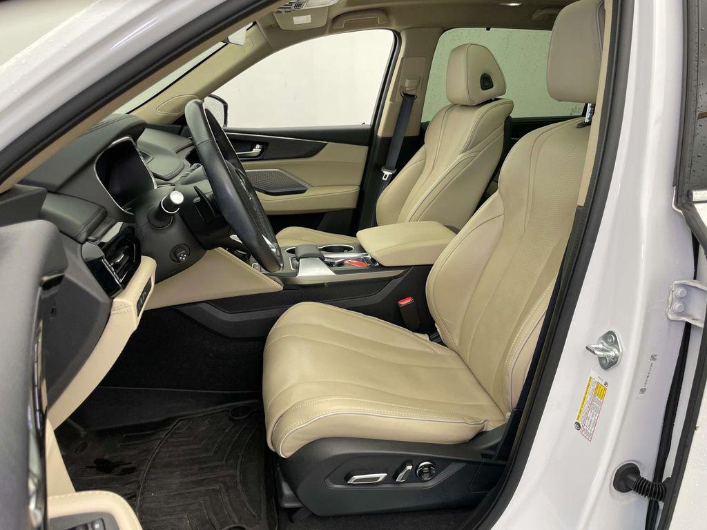 used 2023 Acura MDX car, priced at $41,000