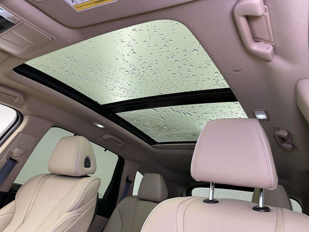 used 2023 Acura MDX car, priced at $41,000