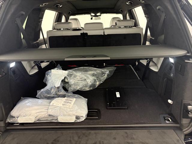 new 2026 BMW X7 car, priced at $93,675