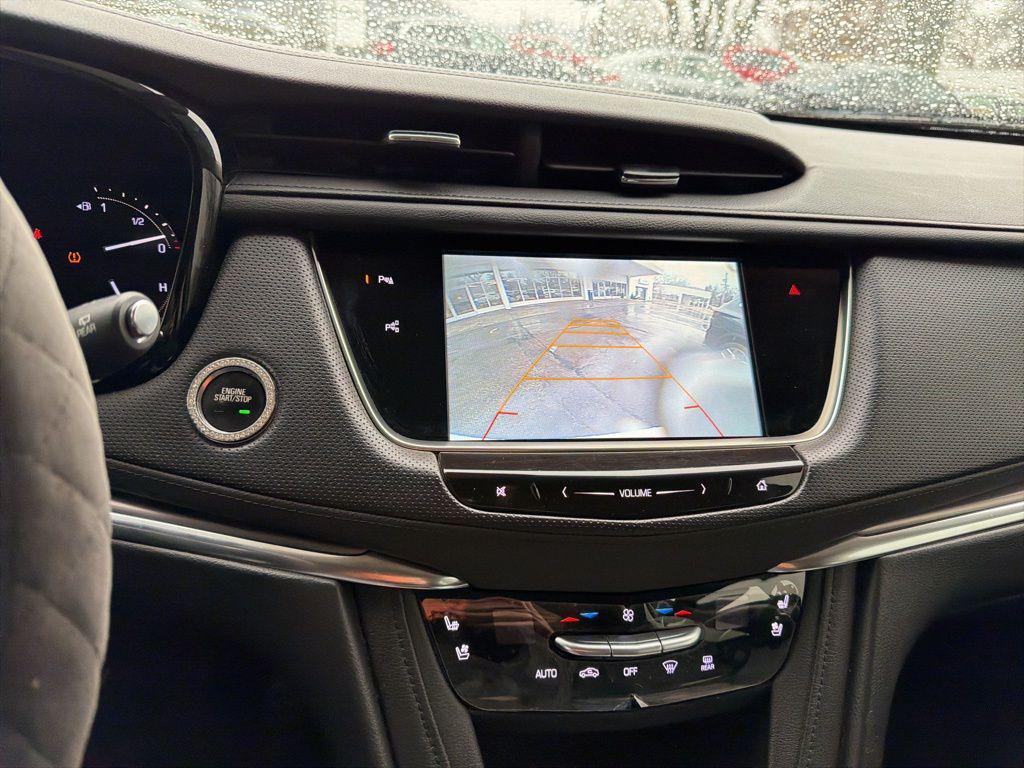 used 2017 Cadillac XT5 car, priced at $17,000