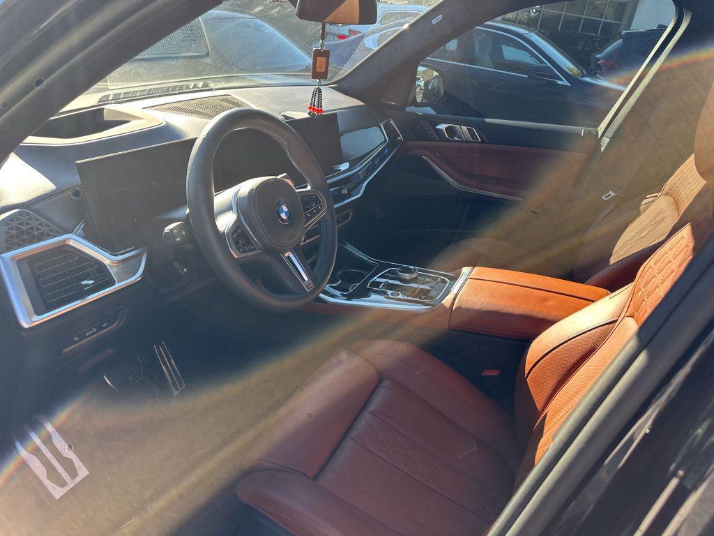 used 2025 BMW X7 car, priced at $98,000