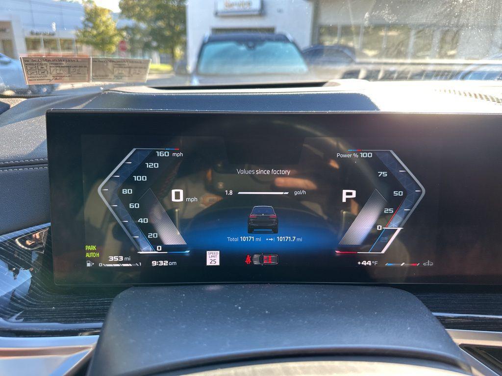 used 2025 BMW X7 car, priced at $98,000