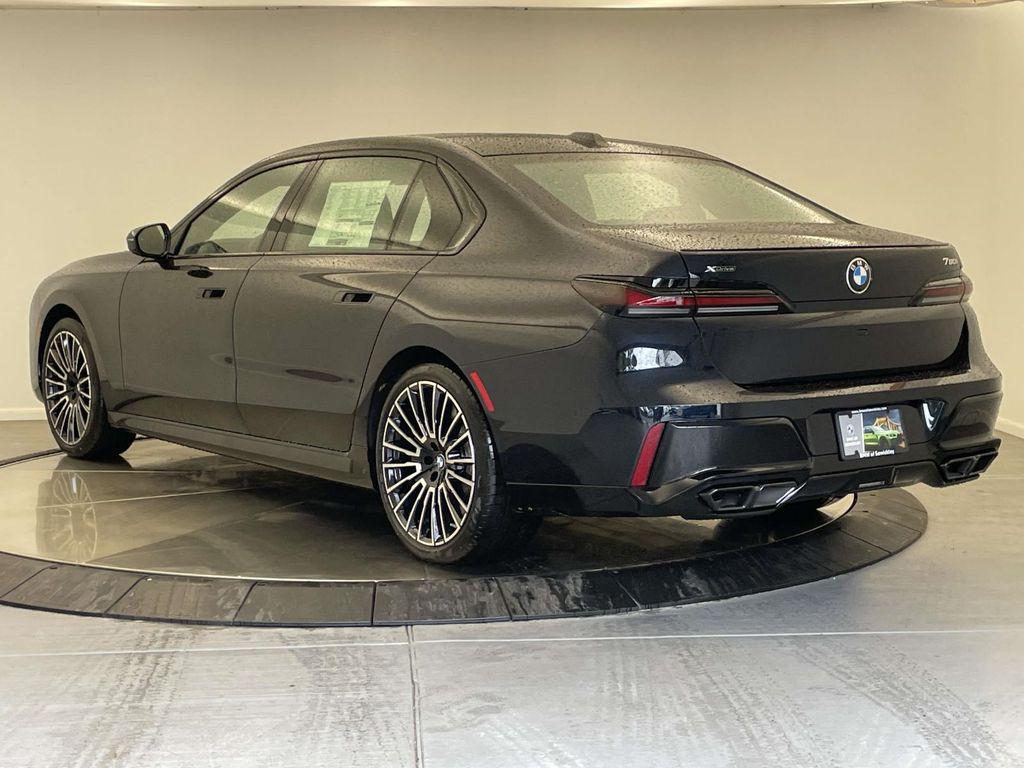 new 2025 BMW 760 car, priced at $137,270