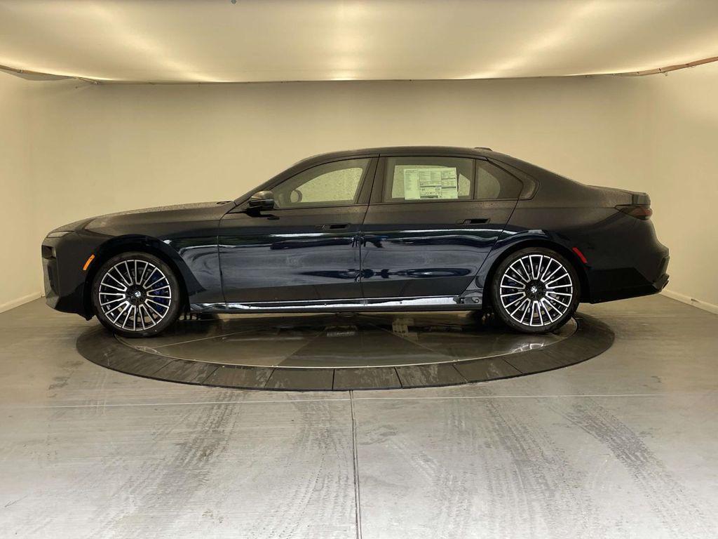 new 2025 BMW 760 car, priced at $137,270