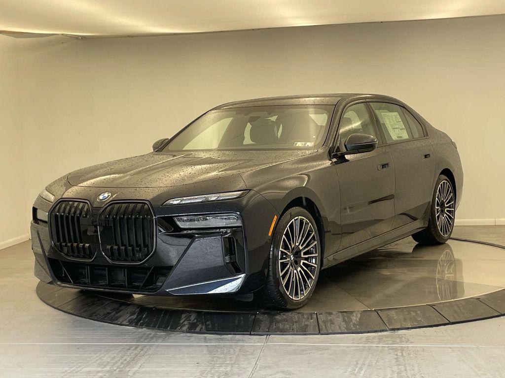 new 2025 BMW 760 car, priced at $137,270