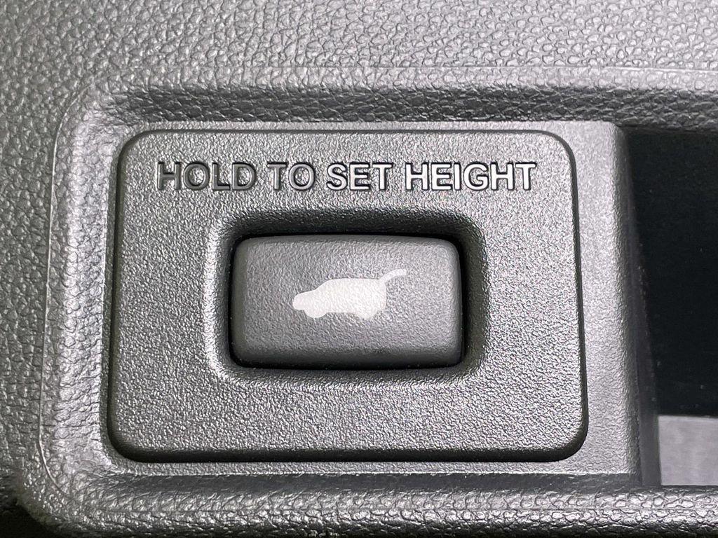 used 2020 Acura RDX car, priced at $24,000