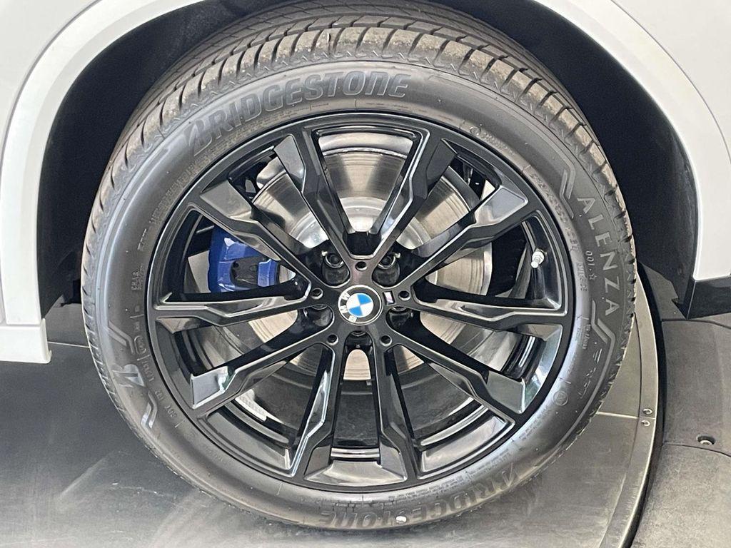 new 2025 BMW X4 car, priced at $75,025