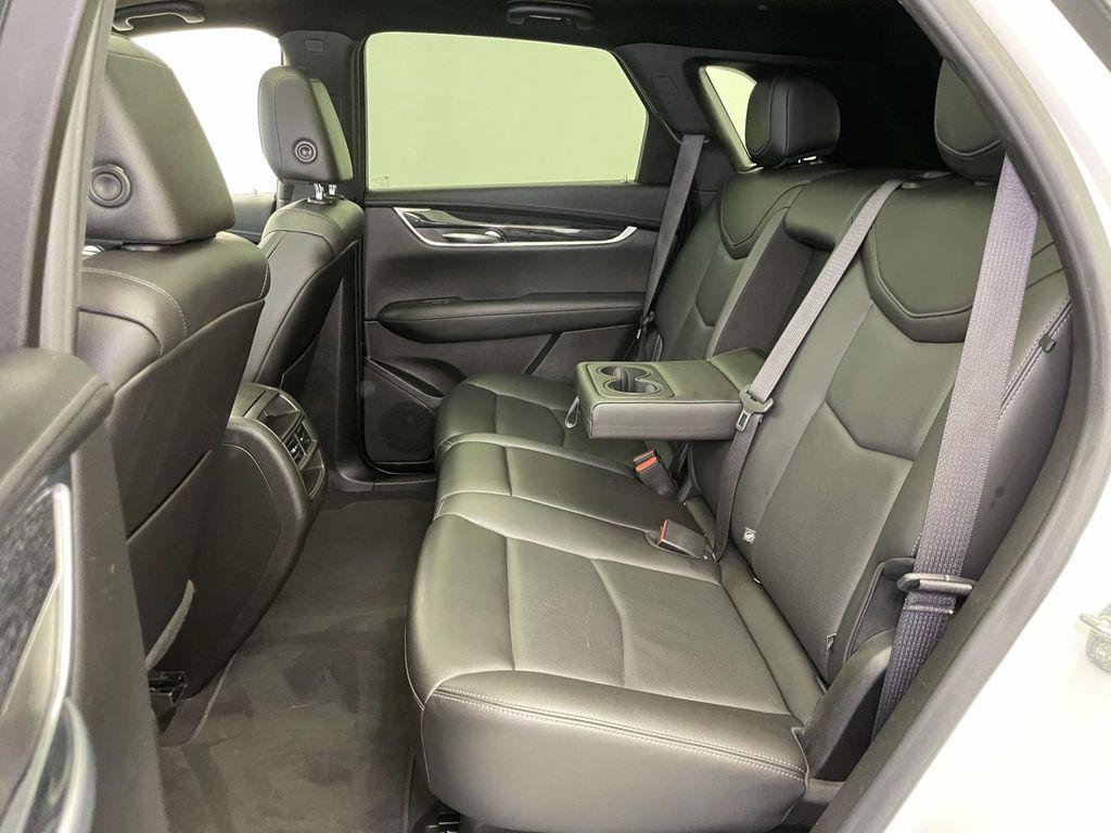 used 2021 Cadillac XT5 car, priced at $22,000